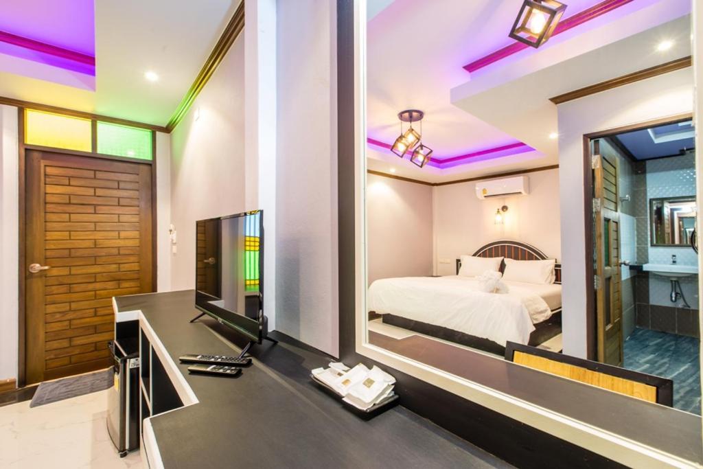 Loft Vintage Chalet Resort Ko Lanta Esterno foto