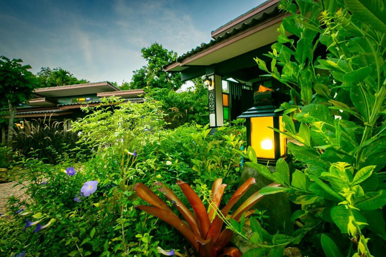 Loft Vintage Chalet Resort Ko Lanta Esterno foto