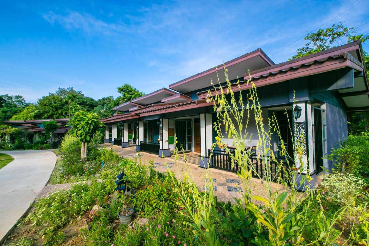 Loft Vintage Chalet Resort Ko Lanta Esterno foto